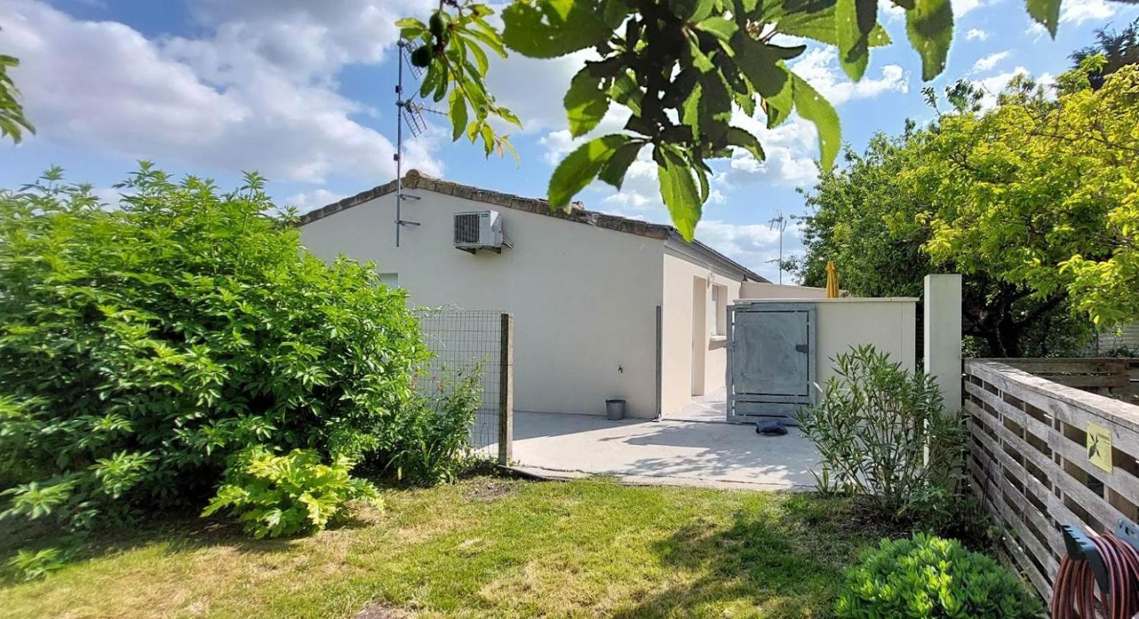 Meuble De Tourisme A L'entree De Royan Medis